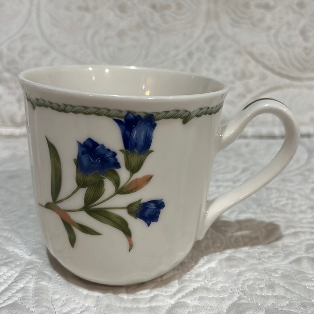 Homecraft by Noritake Summer‎ Escape mug